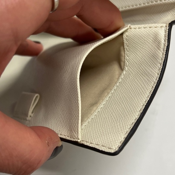 Coach Smooth Polished Pebbled Cream Metallic Leather Checkbook Wallet Cover - Picture 5 of 9